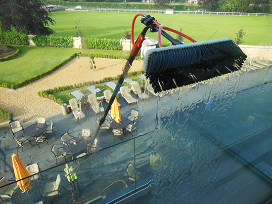 hot-wash-high-reach-window-cleaning-system